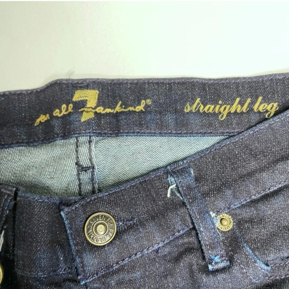 7 FOR ALL MANKIND Straight Leg Jeans with Pocket Detail